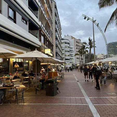 Apartamento Paraíso Canteras - Beachfront Living!